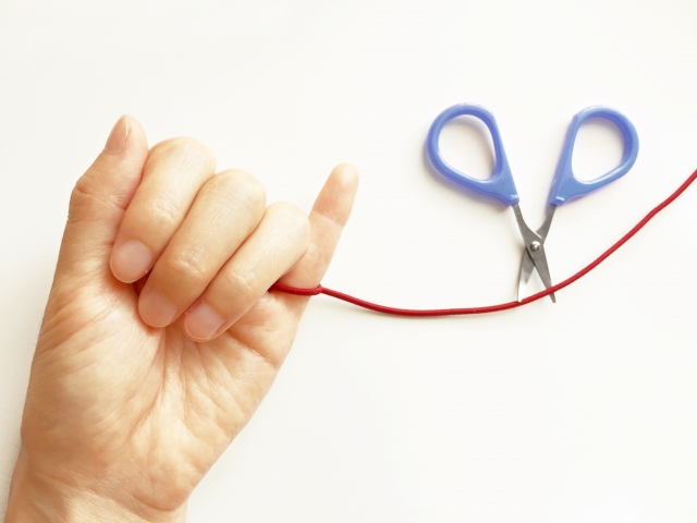 元カレが忘れられないのは、愛ではなく「脳のバグ」です。